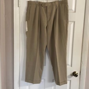 Dockers Premium Khakis pants